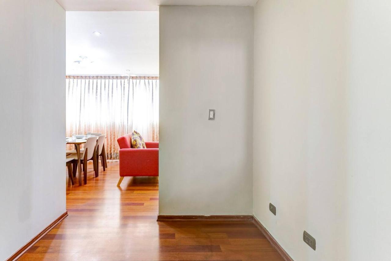 Apartamentos Estela En Alameda Colonial - 5Km Aeropuerto Jorge Chavez Lima Extérieur photo